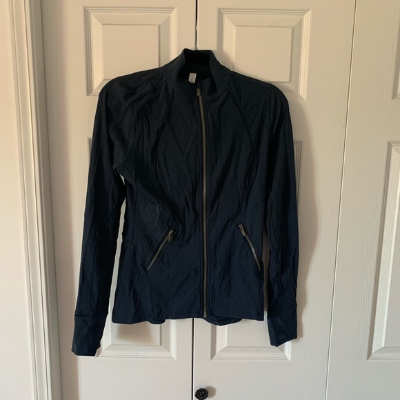 Lululemon • Jacket - Picture 1 of 2